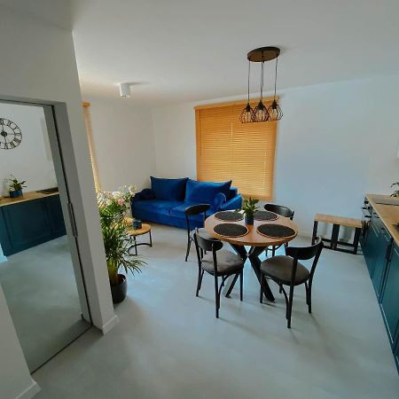 Cztery Pory Roku Apartment Виеле Екстериор снимка