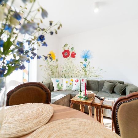 Cztery Pory Roku Apartment Виеле Екстериор снимка
