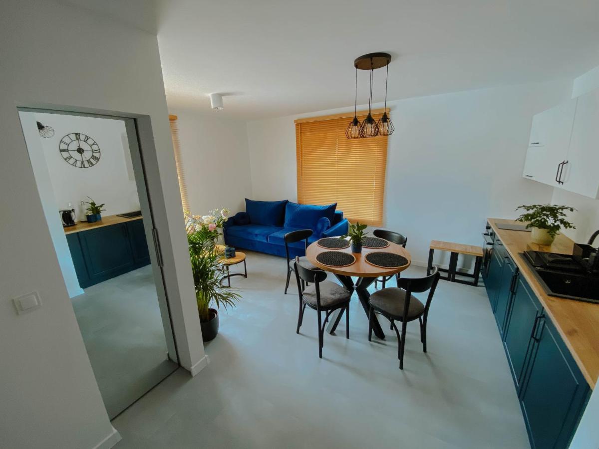 Cztery Pory Roku Apartment Виеле Екстериор снимка