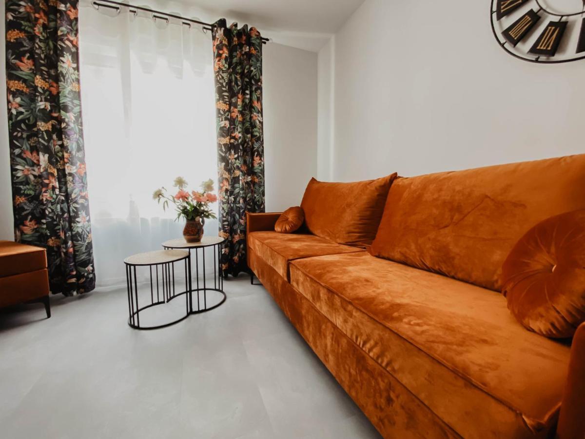 Cztery Pory Roku Apartment Виеле Екстериор снимка