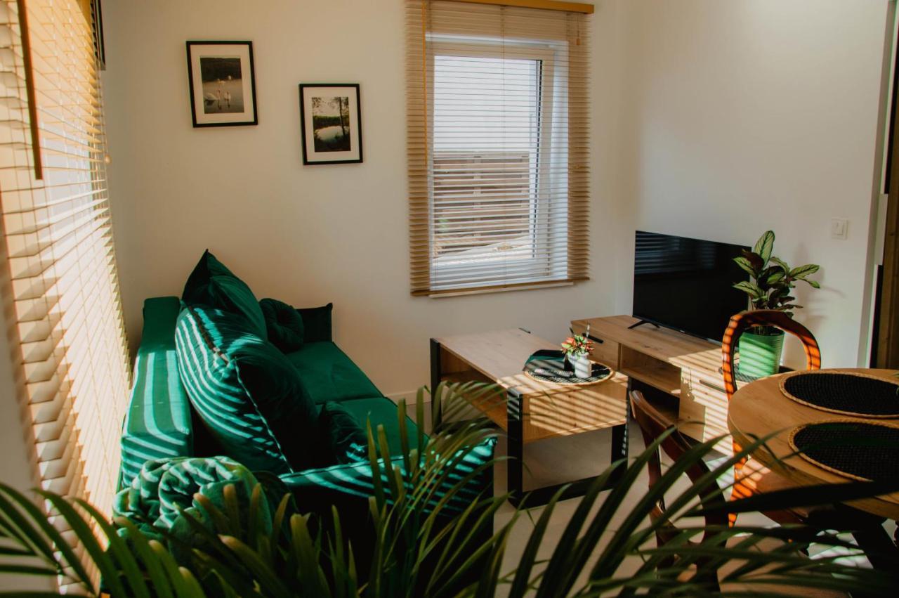 Cztery Pory Roku Apartment Виеле Екстериор снимка