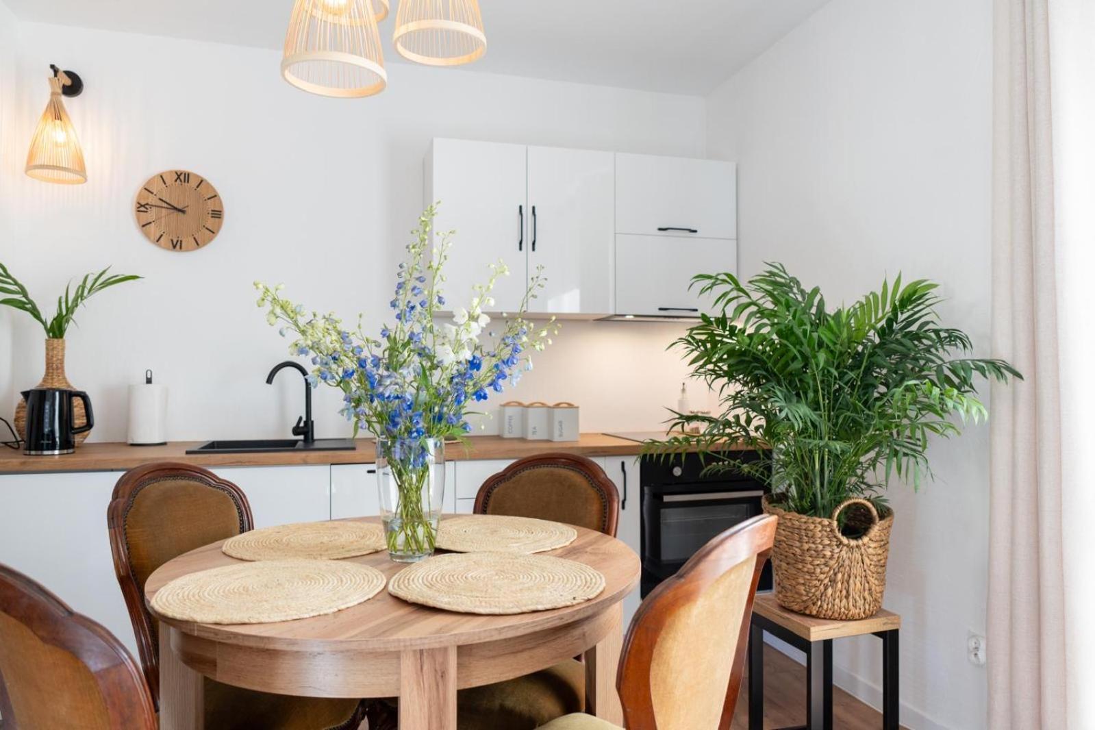 Cztery Pory Roku Apartment Виеле Екстериор снимка