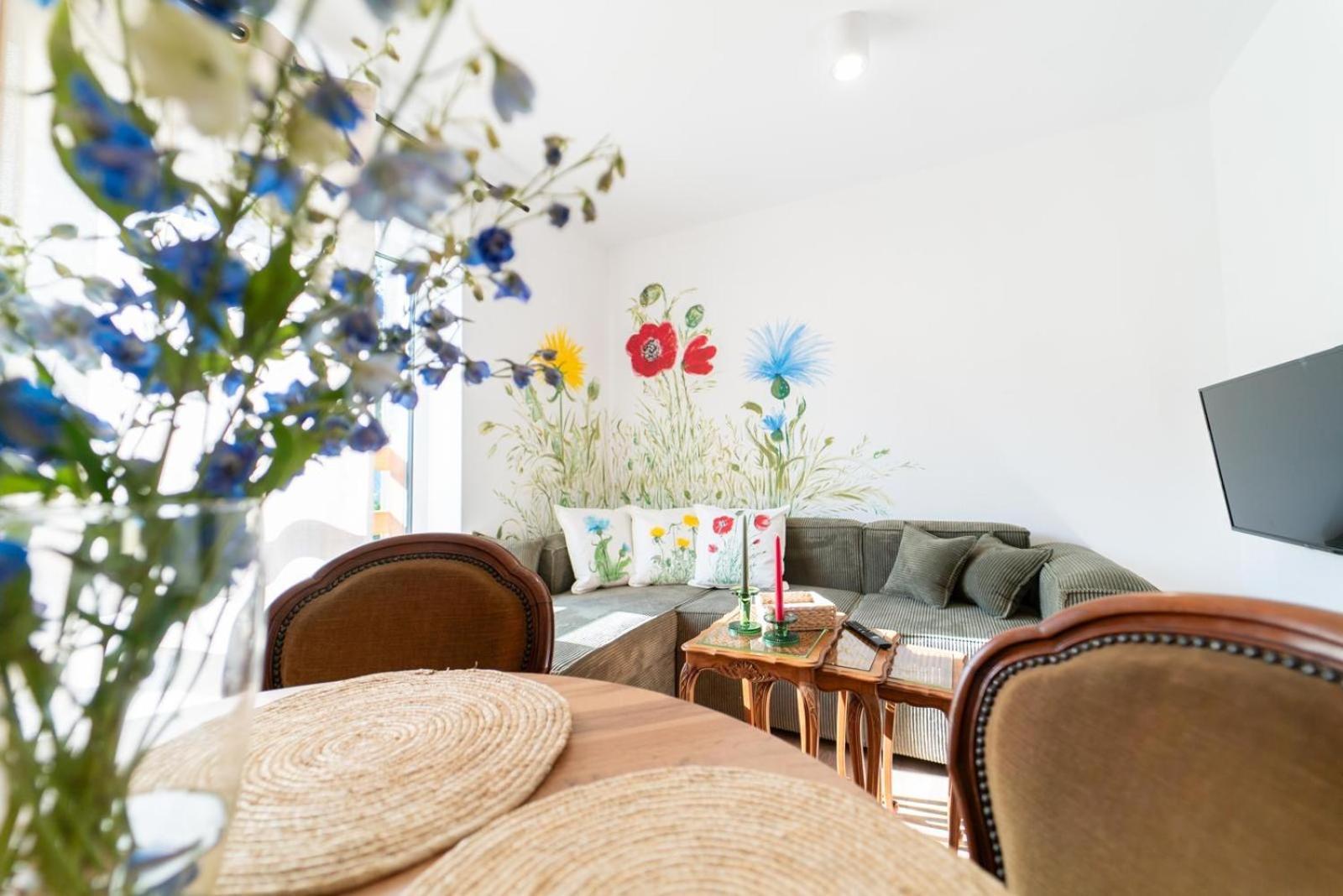 Cztery Pory Roku Apartment Виеле Екстериор снимка