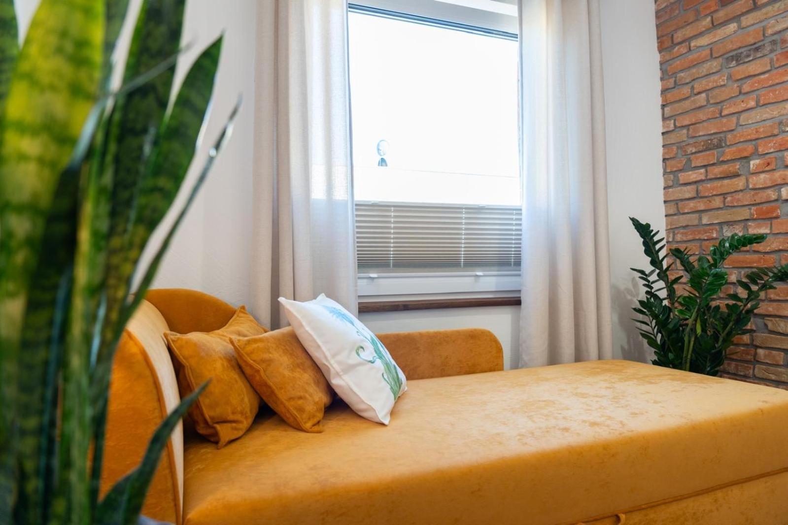 Cztery Pory Roku Apartment Виеле Екстериор снимка