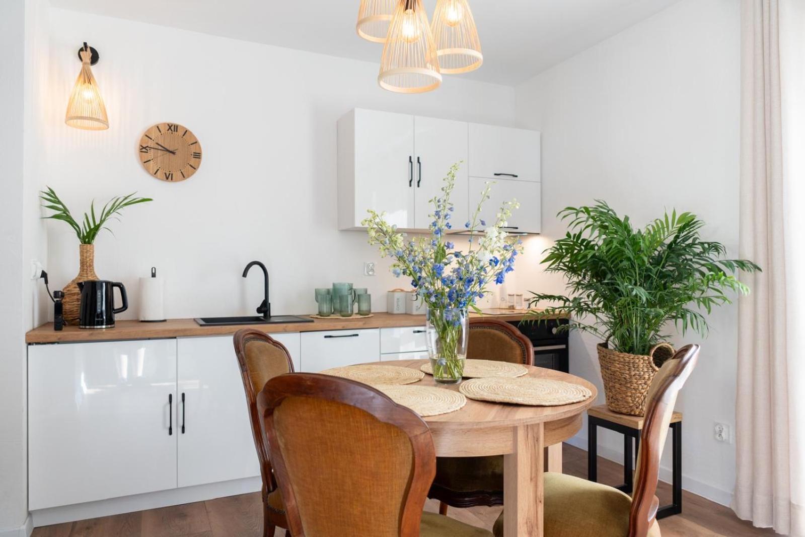 Cztery Pory Roku Apartment Виеле Екстериор снимка